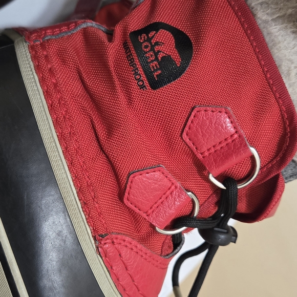 Sorel Bundle Of 2 Red and Purple Kids Snow Boots - Picture 2 of 13